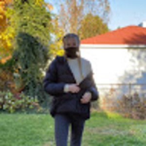 Meet your Posher, Stella